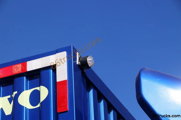Sinotruk HOWO Tongshuai 120hp 4X2(6 wheels) 4.15m single-row van light truck (China VI) Body (3) | 86Trucks