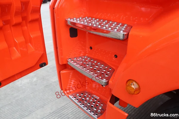 Sinotruk Sitrak SITRAK G7 Heavy Truck 540hp 6X4(10 wheels) Dangerous Goods Tractor Truck (China VI) Cab (3) | 86Trucks