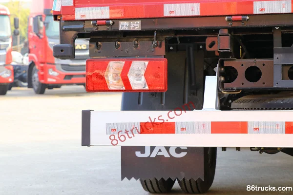 JAC Kangling J5 126hp 4X2(6 wheels) 3.85m semi-crew cab flatbed light truck (China VI) Body (3) | 86Trucks