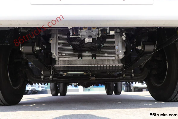 Yuejin Kuaiyun H300 150 ch 4X2(6 roues) 4,2 m AMT automatique cabine simple plateau camion léger (China VI) Châssis (1) | 86Trucks