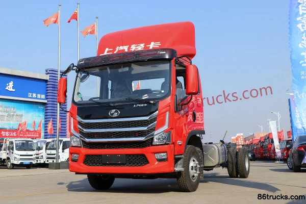 Yuejin Chaoyue H500 184 hp 4X2(6 wheels) 5.77m semi-row stake truck (China VI) Exterior (3) | 86Trucks