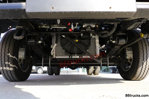 Yuejin Fuxing S100Plus 115hp 4X2(6 wheels) 3.65m Single Row Flatbed Light Truck (China VI) Chassis (1) | 86Trucks