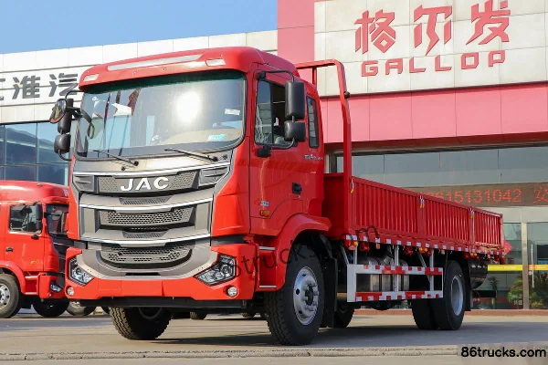 JAC Gallop A5L camion porteur 220 ch 4X2(6 roues) 6,8 m plateau à ridelles (China VI) Extérieur (3) | 86Trucks