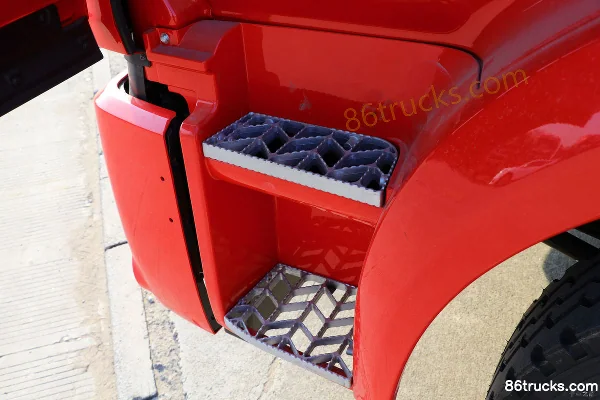 JAC Gallop A5L camion porteur 220 ch 4X2(6 roues) 6,8 m plateau à ridelles (China VI) Cabine (3) | 86Trucks
