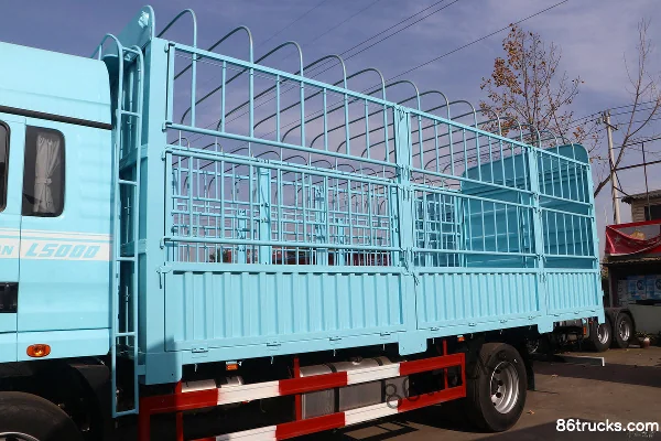 SHACMAN Delong L5000 Lightweight 260hp 4X2(6 wheels) 6.8m Stake Truck (China VI)(Dongkang) Body (1) | 86Trucks