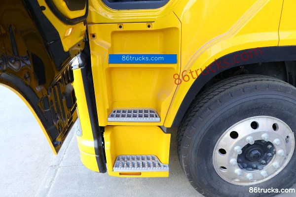 Qingling Isuzu Giga VC66 460 hp 6X4(10 wheels) tractor truck (China VI) Cab (3) | 86Trucks