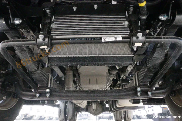 JAC Shuailing Q7 Comfort 170hp 4X2(6 wheels) 4.845m semi-crew cab flatbed cargo truck (China VI) Chassis (1) | 86Trucks