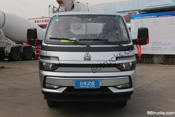 Sinotruk HOWO Xiaoshuai 120hp 4X2(6 wheels) 3.95m single-row flatbed light truck (hydraulic brake) Exterior (2) | 86Trucks
