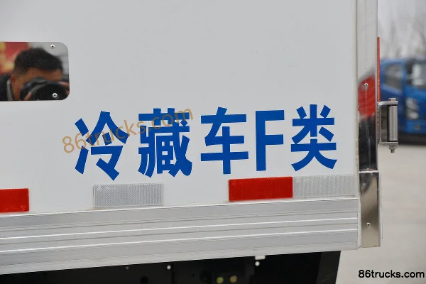 FAW Jiefang Hu VN 130 hp 4X2(6 wheels) 4.05m refrigerated truck (Weichai) Body (3) | 86Trucks