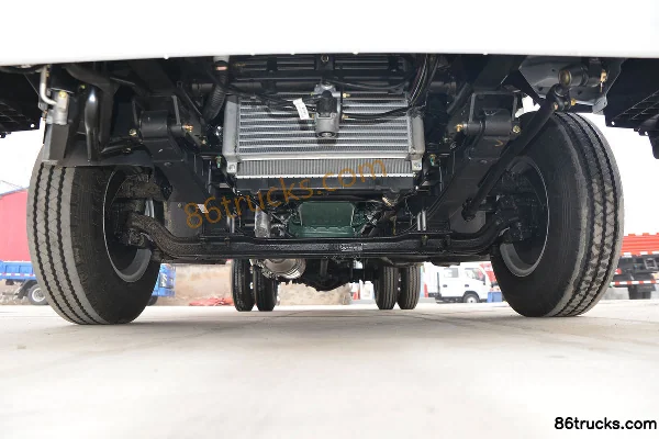 FAW Jiefang Hu VN 130hp 4X2(6 wheels) 4.2m single-row flatbed light truck Chassis (1) | 86Trucks