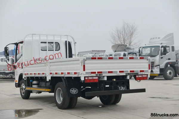 FAW Jiefang Hu VN 130hp 4X2(6 wheels) 4.2m single-row flatbed light truck Body (3) | 86Trucks