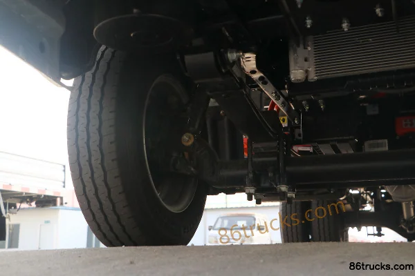 FARIZON E200S 4.2T 3.53m single-row pure electric flatbed light truck 66.8kWh 4X2(6 wheels) Chassis (2) | 86Trucks