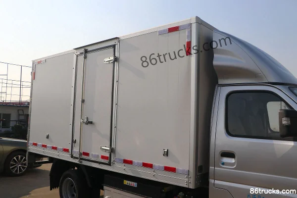 FARIZON Fengrui F3E 3,5T camion léger fourgon électrique pur 3,7 m cabine simple 4X2(6 roues) Carrosserie (1) | 86Trucks