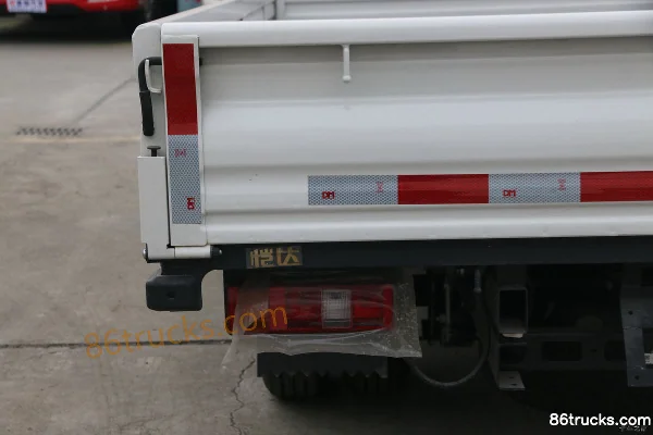 JAC Kaida X6 1.6L 120hp 4X2(6 wheels) Gasoline 3.8m Single Row Flatbed Mini Truck (China VI) Body (1) | 86Trucks