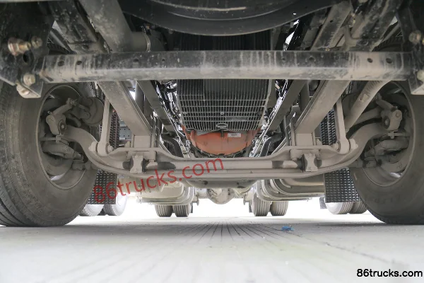 Foton AumanGTL 470 ch 4X2(6 roues) AMT automatique tracteur routier (China VI) Châssis (1) | 86Trucks