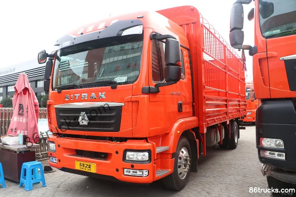 Sinotruk Sitrak G5 Heavy Truck 250 hp 4X2(6 wheels) 6.8m Stake Truck Cargo Truck (China VI) Exterior (3) | 86Trucks