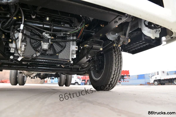 FAW Jiefang Hu VR 110 hp 4X2(6 wheels) 3.6m Refrigerated Truck (China VI) Chassis (3) | 86Trucks