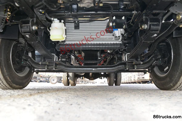 Foton Aumark Jiefang Classic Edition 132 hp 4X2(6 wheels) 3.655m single-row van light truck (China VI) Chassis (1) | 86Trucks