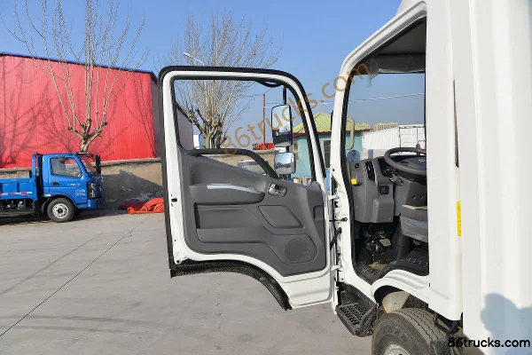 Foton Ollin New Jiyun Youth Edition 132 hp 4X2(6 wheels) 4.14m single-row van light truck (China VI) Cab (1) | 86Trucks