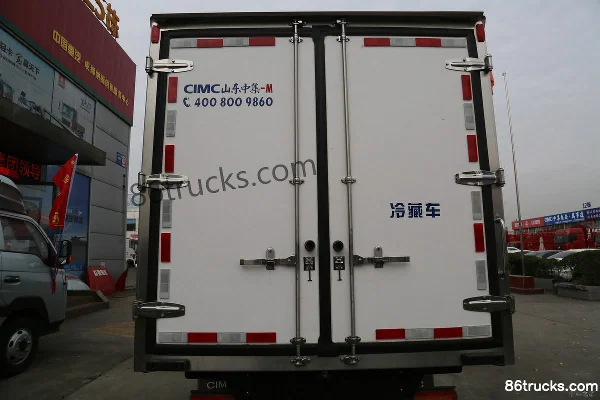 Sinotruk HOWO Zhixiang 130 hp 4X2(6 wheels) 3.8m refrigerated truck (axle ratio 4.333) Exterior (3) | 86Trucks