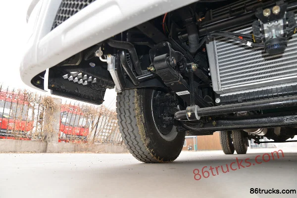 FAW Jiefang Lingtu 160hp 4X2(6 wheels) 4.13m Refrigerated Truck (China VI) (Shandong Yuheng) Chassis (2) | 86Trucks