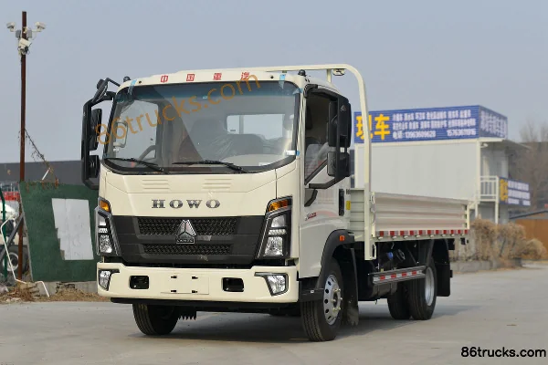 Sinotruk HOWO Tongshuai 130 hp 4X2(6 wheels) 4.15m single-row flatbed light truck (China VI) Exterior (3) | 86Trucks