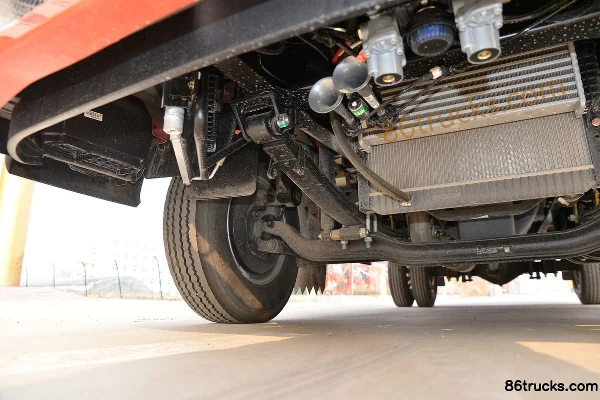 Sinotruk HOWO Tongshuai 2021 Model 150hp 4X2(6 wheels) 4.15m Single Row Van Light Truck (China VI) Chassis (2) | 86Trucks