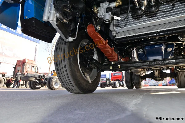 Yuejin Kaituo X300 130 hp 4X2(6 wheels) 3.95 m Dump Truck (China VI) Chassis (2) | 86Trucks