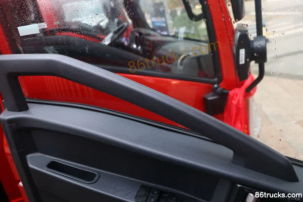 Sinotruk HOWO Hanjun 150 hp 4X2(6 wheels) 4.15 m Single Row Van Light Truck (China VI) Cab (2) | 86Trucks