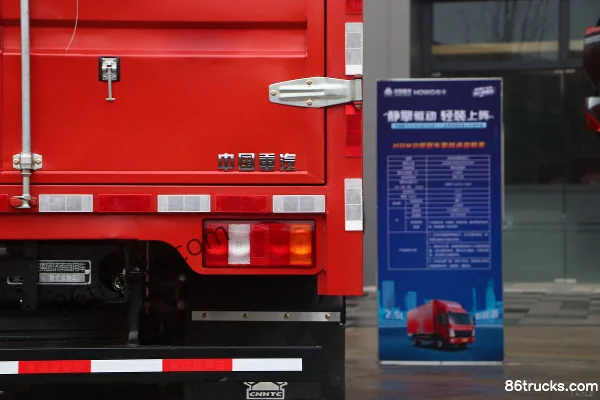 Sinotruk HOWO Hanjun 150 hp 4X2(6 wheels) 4.15 m Single Row Van Light Truck (China VI) Body (3) | 86Trucks