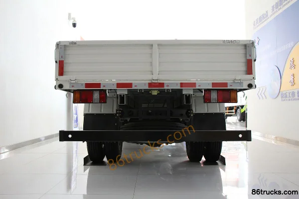 JMC New Shunda 116hp 4X2(6 wheels) 2.755m double-row flatbed light truck Body (1) | 86Trucks