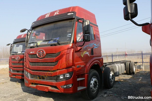 FAW Jiefang Qingdao HanV 2.0 Poids lourd 260 ch 6X2(8 roues) Camion porteur fourgon 9,45 m (rapport de pont 4,444) Extérieur (3) | 86Trucks