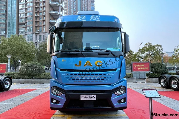 JAC Beyond Q7 Heavy Truck 560hp 6X4(10 wheels) AMT Automatic Tractor Truck (ZF) Exterior (2) | 86Trucks