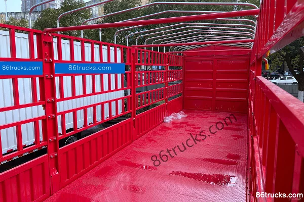 JAC Gallop A5W Heavy Truck Flagship Edition 490hp 8X4(12 wheels) 9.4m AMT Automatic Gearbox Stake Truck (China VI) Body (3) | 86Trucks