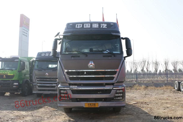 Sinotruk HOWO TH7 Heavy Truck 500 hp 6X4(10 wheels) Tractor Truck (China VI) Exterior (2) | 86Trucks