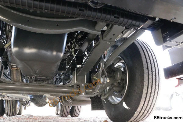 Sinotruk HOWO TH7 Heavy Truck 500 hp 6X4(10 wheels) Tractor Truck (China VI) Chassis (3) | 86Trucks