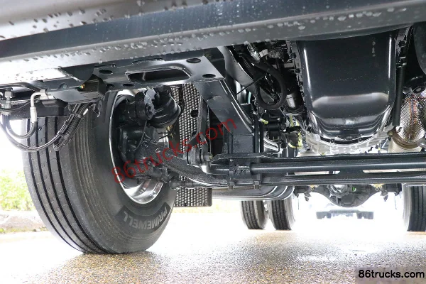 SAIC Hongyan Jiehu H6 Standard Load Poseidon Edition 400 hp 4X2(6 wheels) Tractor Truck (China VI) Chassis (2) | 86Trucks