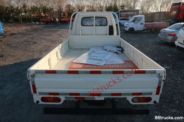 Feidi DX 127 ch 4X2(6 roues) 3,02 m cabine double plateau ridelles (China VI) Carrosserie (2) | 86Trucks
