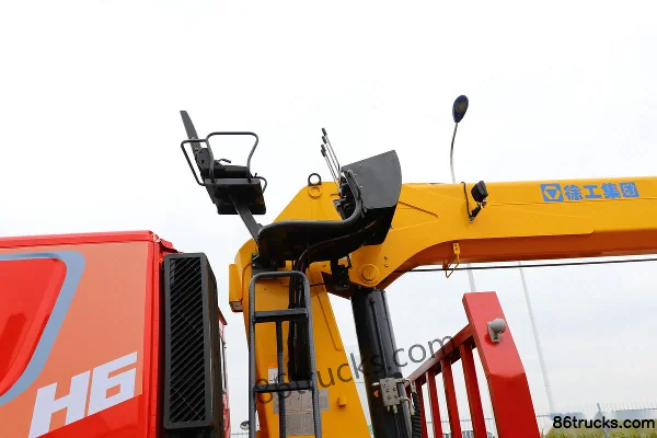 SAIC Hongyan Jiehu H6 350 hp 8X4(12 wheels) Truck-mounted Crane Body (3) | 86Trucks
