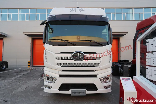 FAW Jiefang J7 Heavy Truck 6X4(10 wheels) Fuel Cell Tractor Truck Exterior (2) | 86Trucks