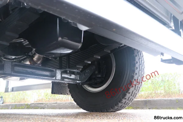 SAIC Hongyan Genlyon C6 Heavy Load Edition 390hp 6X4(10 wheels) 5.4m dump truck (China VI) Chassis (3) | 86Trucks