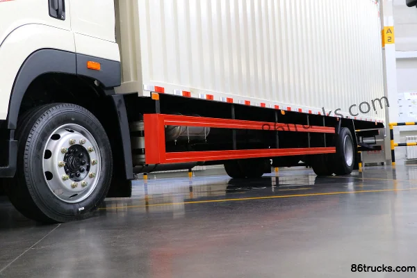 FAW Jiefang Qingdao JK6 camion moyen série leader 260 ch 4X2(6 roues) camion fourgon 9,75 m boîte automatique AMT (China VI) Châssis (2) | 8