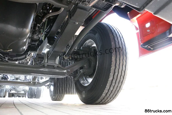 Sinotruk Sitrak SITRAK G7 camion lourd 460 ch 8X4(12 roues) camion porteur à ridelles 8,6 m Châssis (3) | 86Trucks