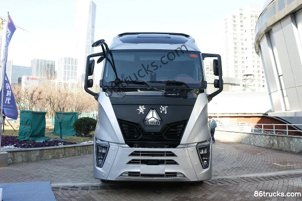 Sinotruk Huanghe X7 Heavy Truck 490 hp 4X2(6 wheels) AMT Automatic Tractor Truck (China VI) Exterior (2) | 86Trucks