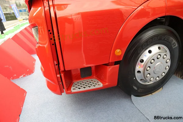 Sinotruk Sitrak SITRAK C9H Heavy Truck 570 hp 6X4(10 wheels) AMT Automatic Tractor Truck (China VI) Chassis (2) | 86Trucks