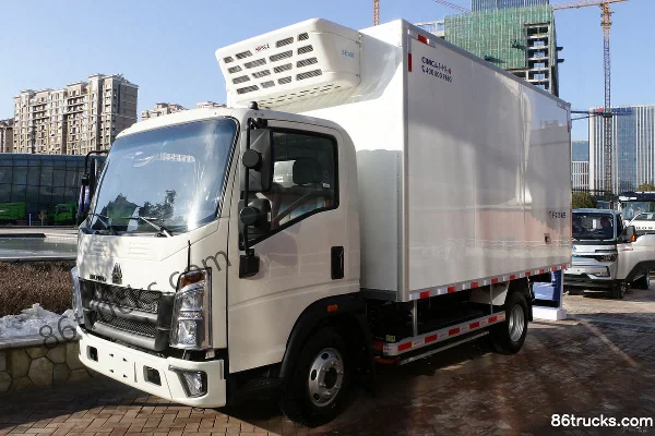 Sinotruk HOWO Blue Cube Hanjiang 4.15m Electric Refrigerated Truck (China VI) 81.14kWh 4X2(6 wheels) Exterior (3) | 86Trucks