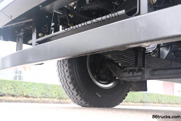 SAIC Hongyan Jiehu H6 6X4(10 roues) camion benne 100% électrique à échange de batterie 5,6 m 282 kWh Châssis (2) | 86Trucks