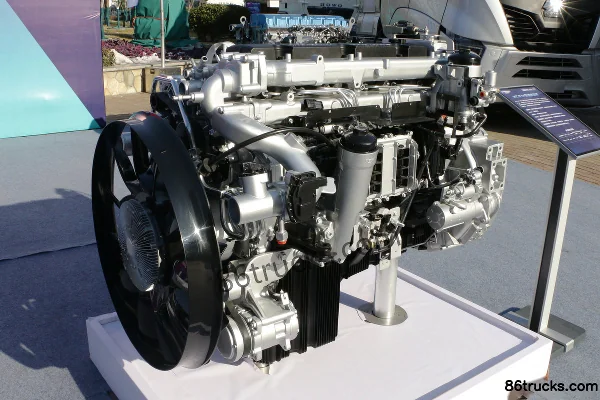 Sinotruk MC07H.35-60 350 hp 7L China VI diesel engine Exterior (3) | 86Trucks