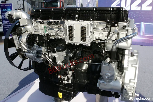 Sinotruk MC13H.60-61 600 hp 13L China VI Diesel Engine Exterior (3) | 86Trucks