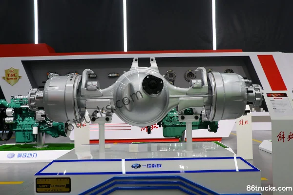 FAW Jiefang New 13T Lightweight 440 Drive Axle Exterior (2) | 86Trucks